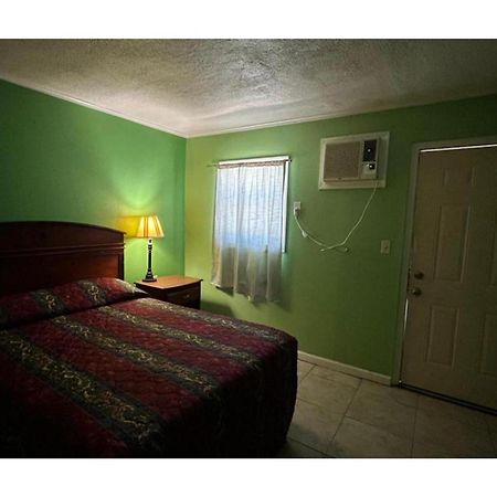 Monterrey Motel Padre Island, Corpus Christi By Oyo ภายนอก รูปภาพ